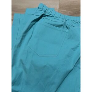 Isaac‎ Mizrahi Live Teal Green Capri Pants Size 28WP Pull On Elastic Plus Size